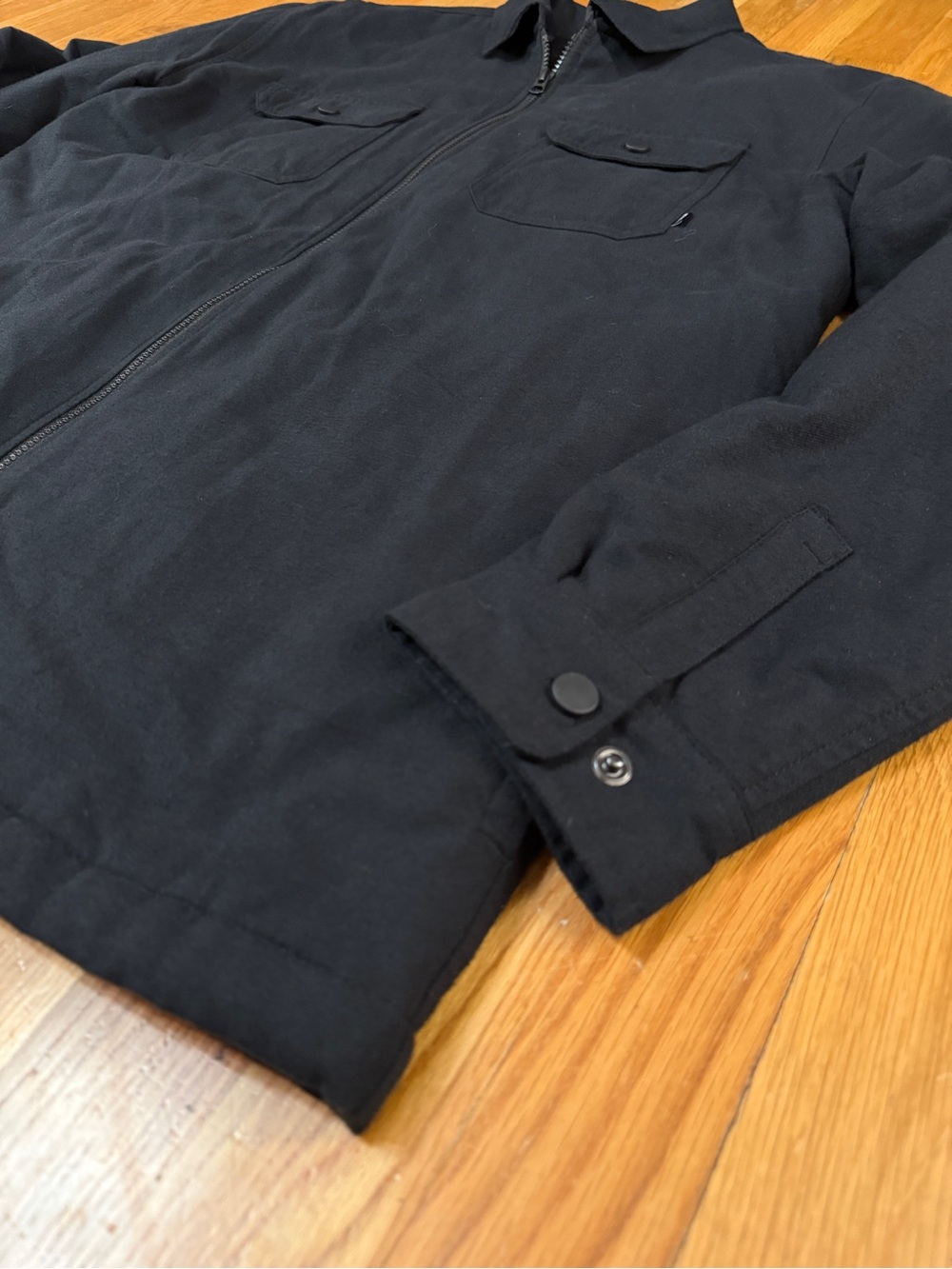 Burton Black Zip-Front Insulated Jacket (L) - Picture 4 of 11